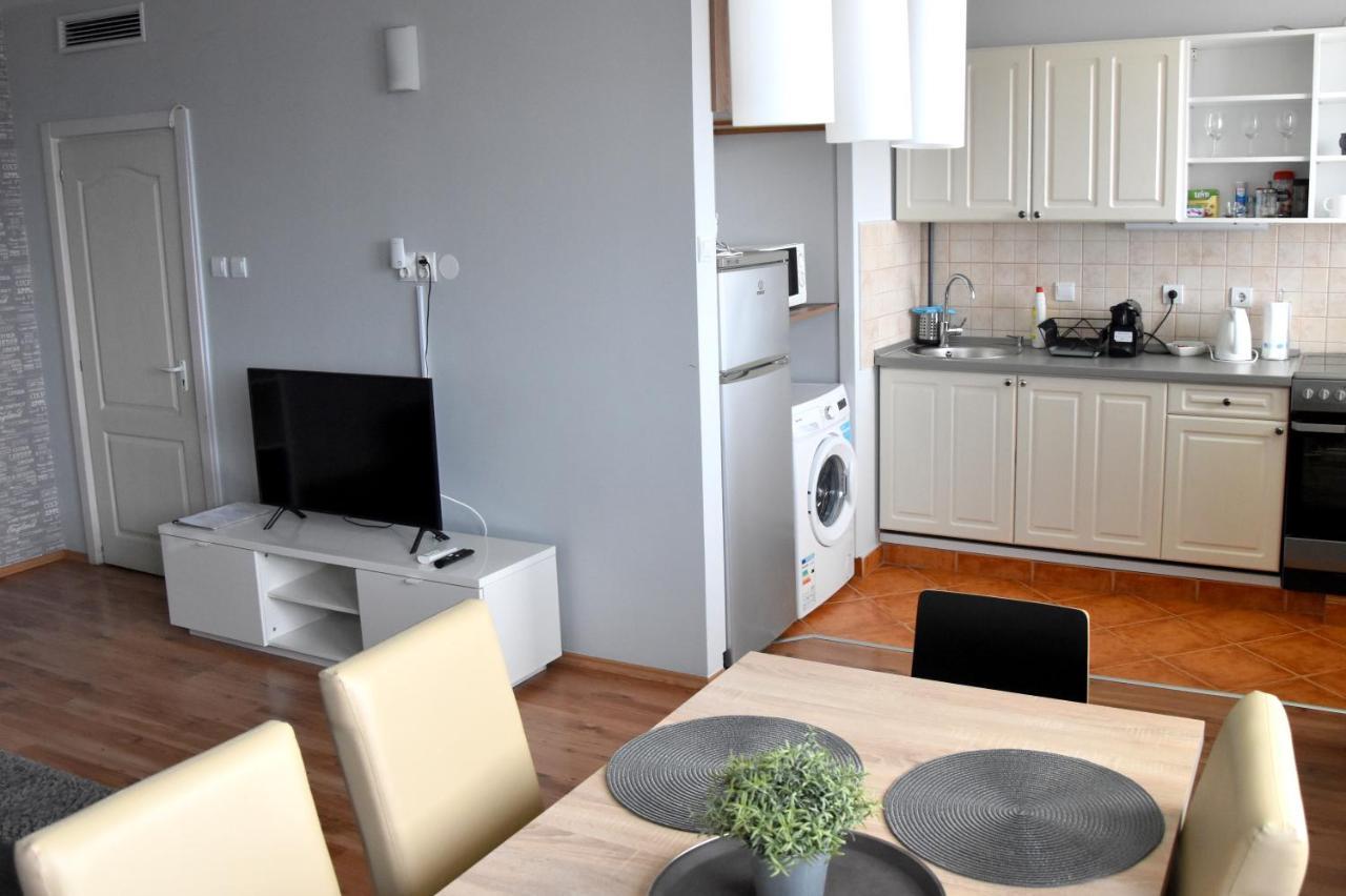 Panorama View Apartment Veszprém Buitenkant foto