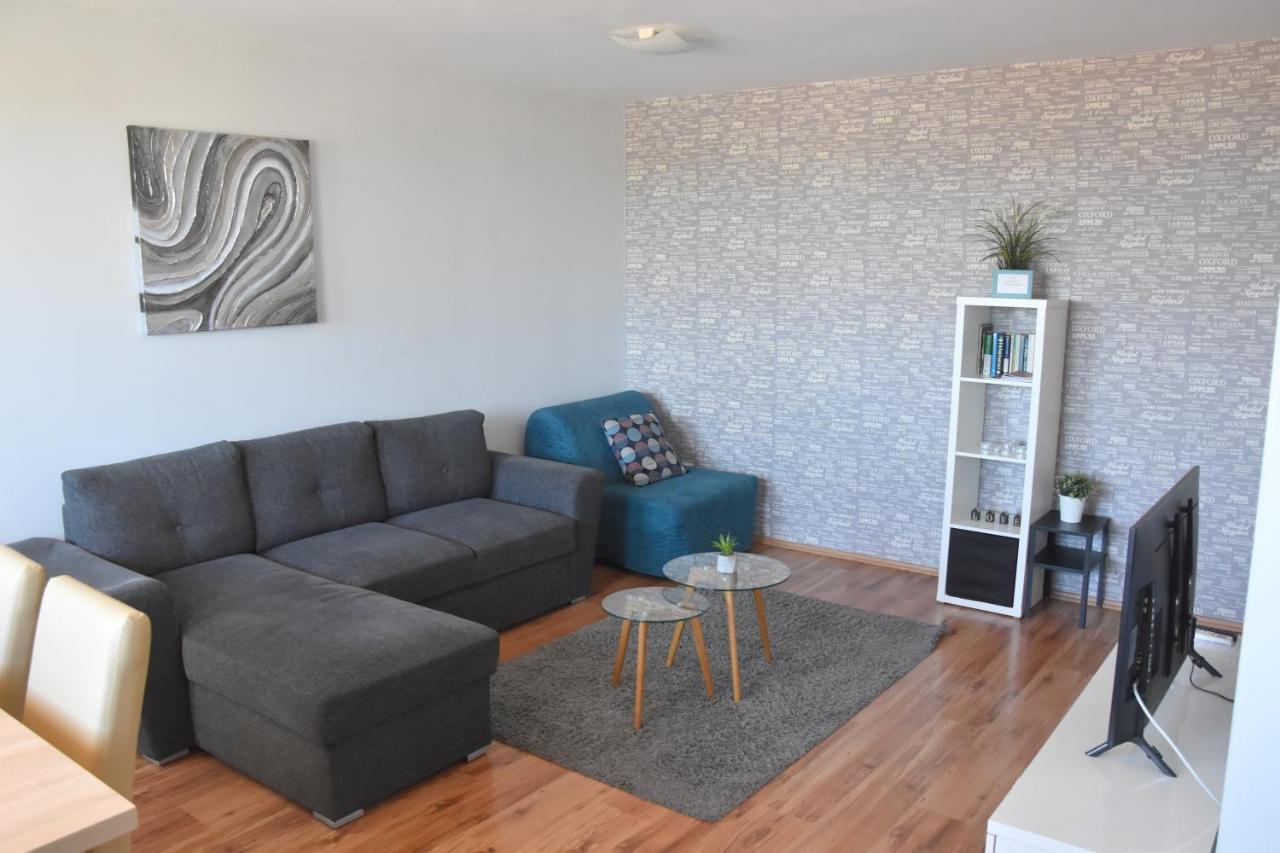 Panorama View Apartment Veszprém Buitenkant foto